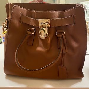 25% off everything Micheal Michael Kors Hamilton Tote bag large